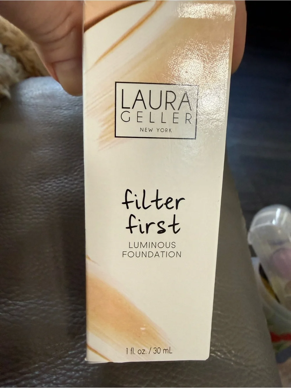 Laura Geller Luminous Foundation - Pecan Shade
